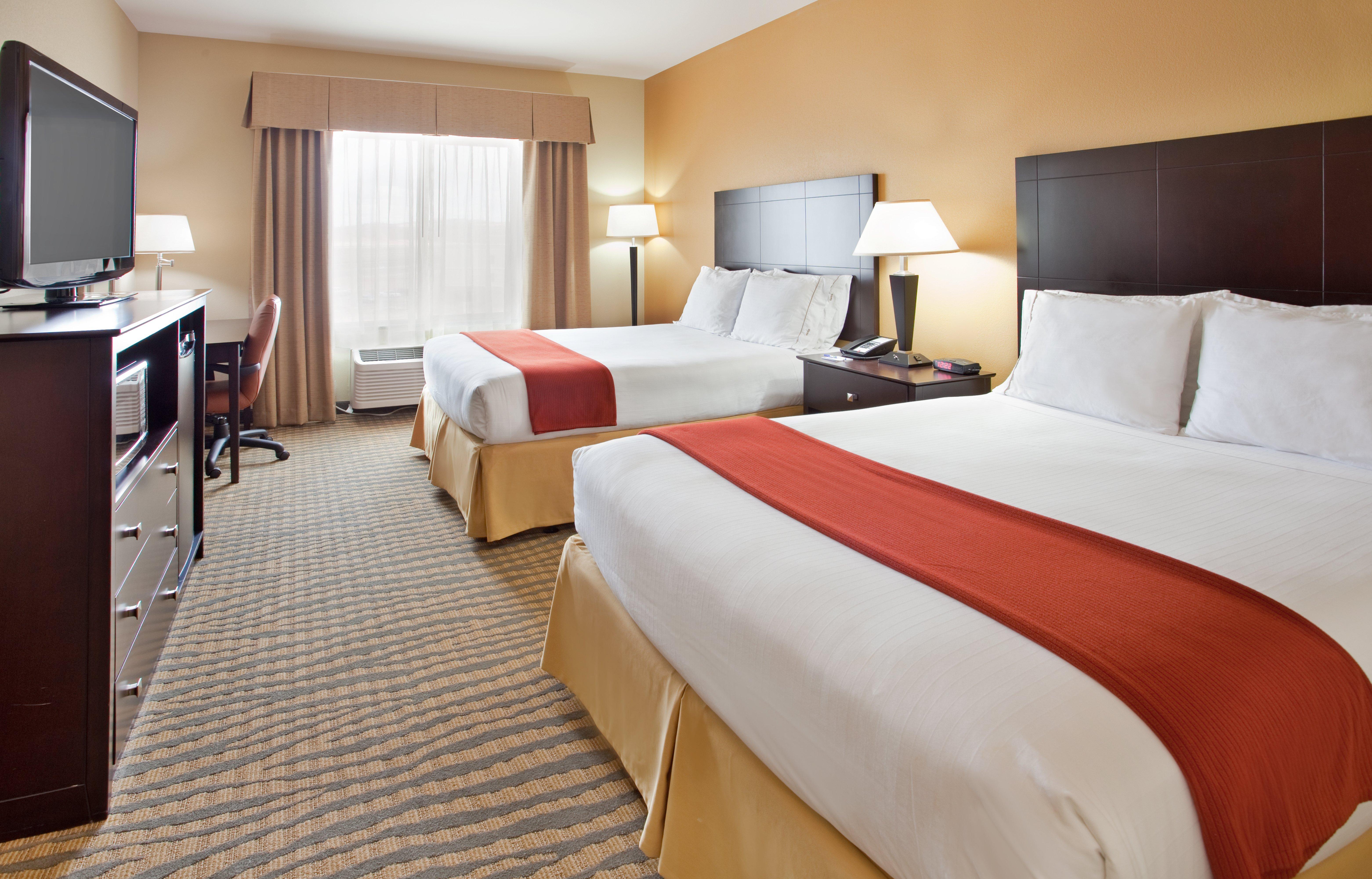 Holiday Inn Express & Suites Gallup East By Ihg Exterior photo